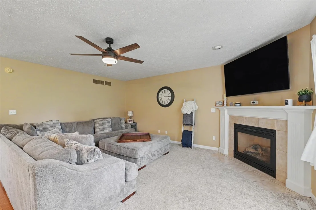 Photo of 359 E Meuser Drive