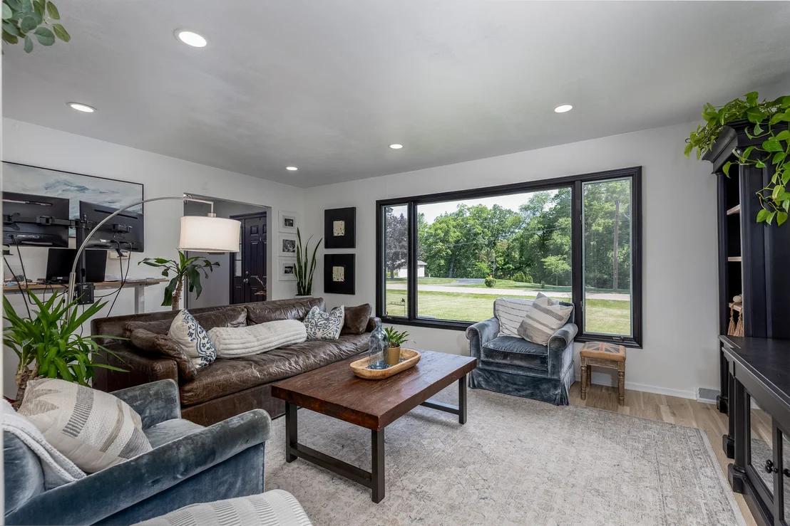Photo of 15 Oaklane Drive
