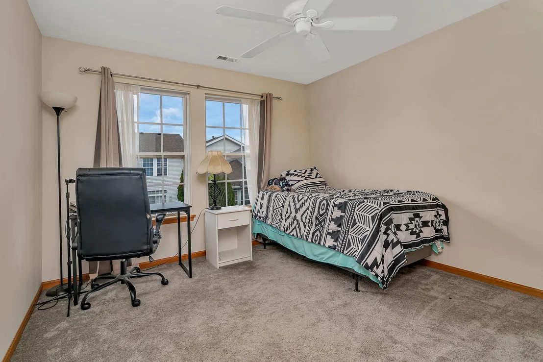 Photo of 16107 Huron Street