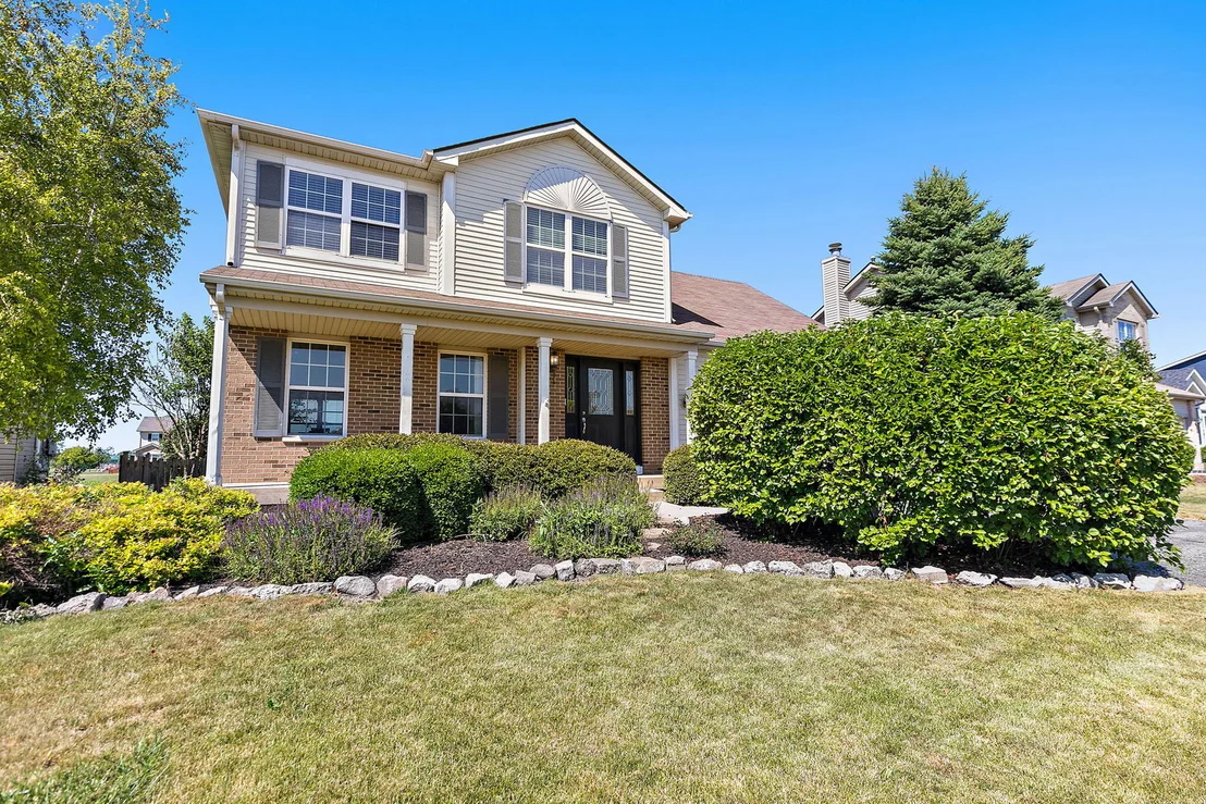 Photo of 813 Water Stone Way