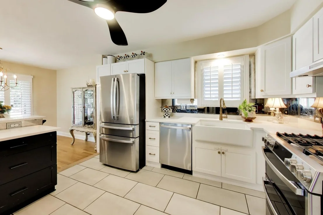 Photo of 116 W Central Road