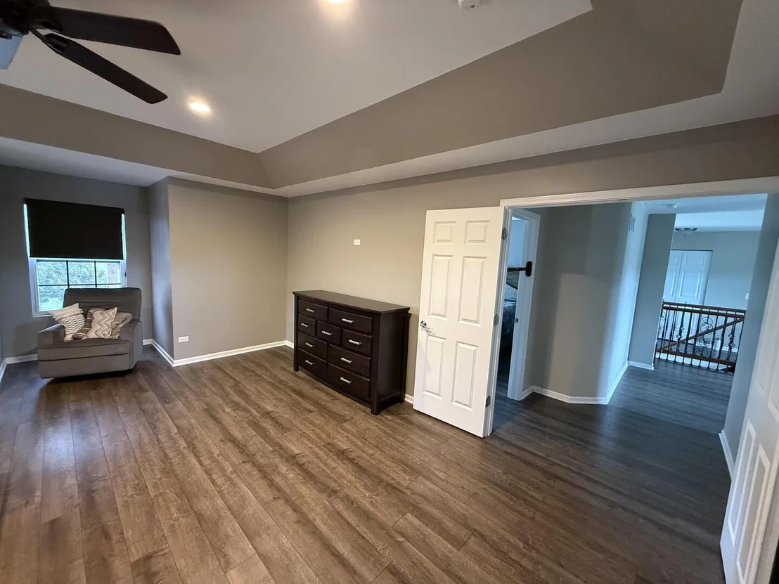 Photo of 412 E Frontier Drive