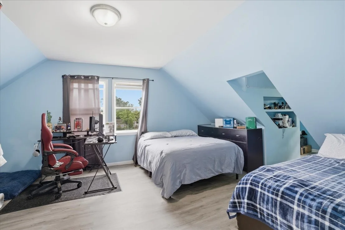 Photo of 551 Sunset Drive