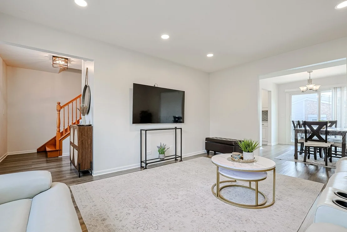 Photo of 293 Barclay Drive