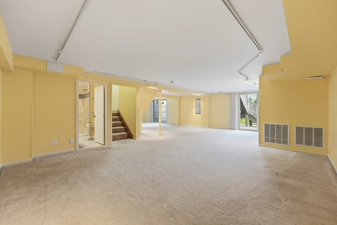 Photo of 499 Carlsbad Trail