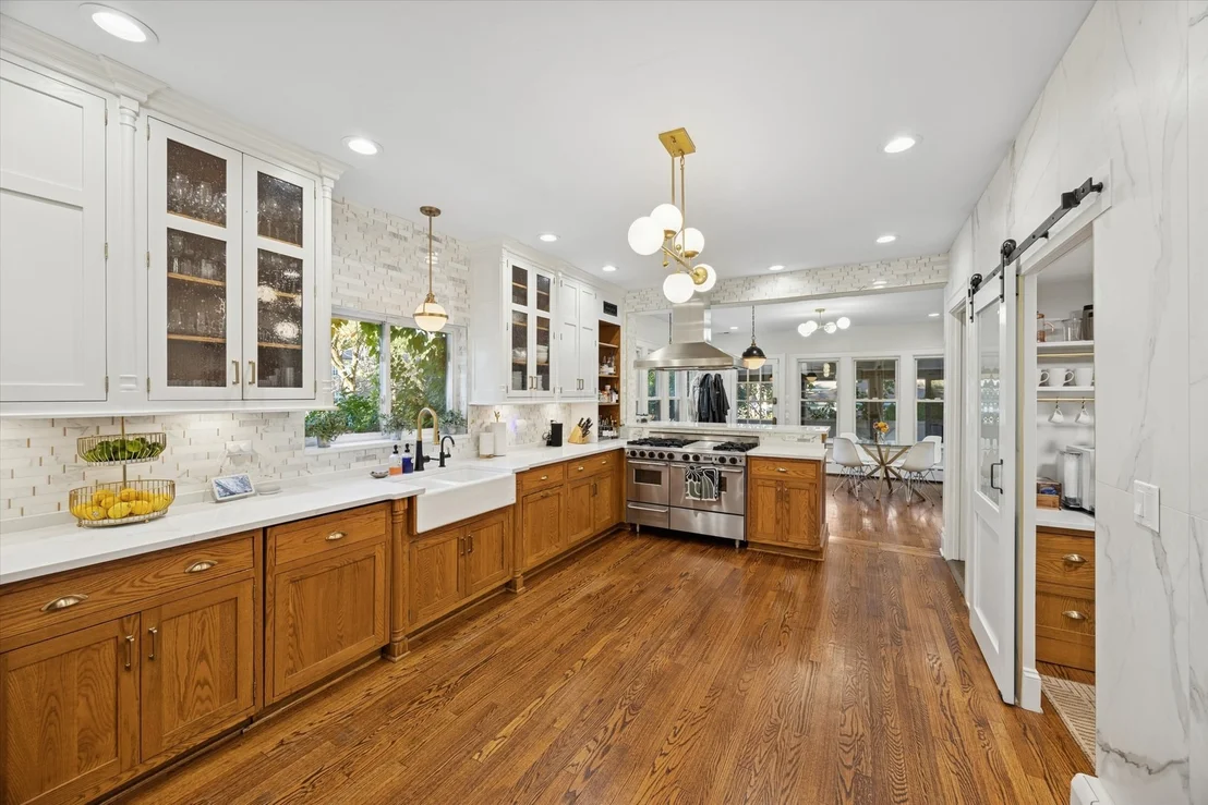 Photo of 176 Riverside Road