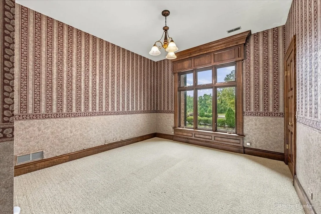 Photo of 5N719 Castle Drive