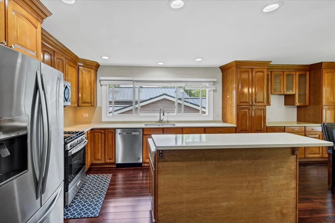 Photo of 1820 Claremont Road