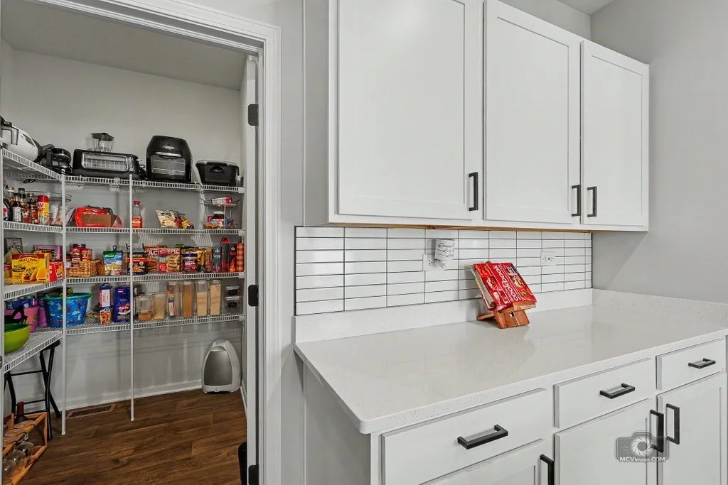 Photo of 25450 W Ryan Lane