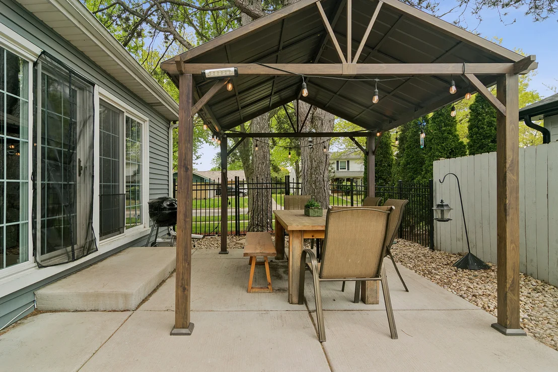 Photo of 4331 Hoover Street