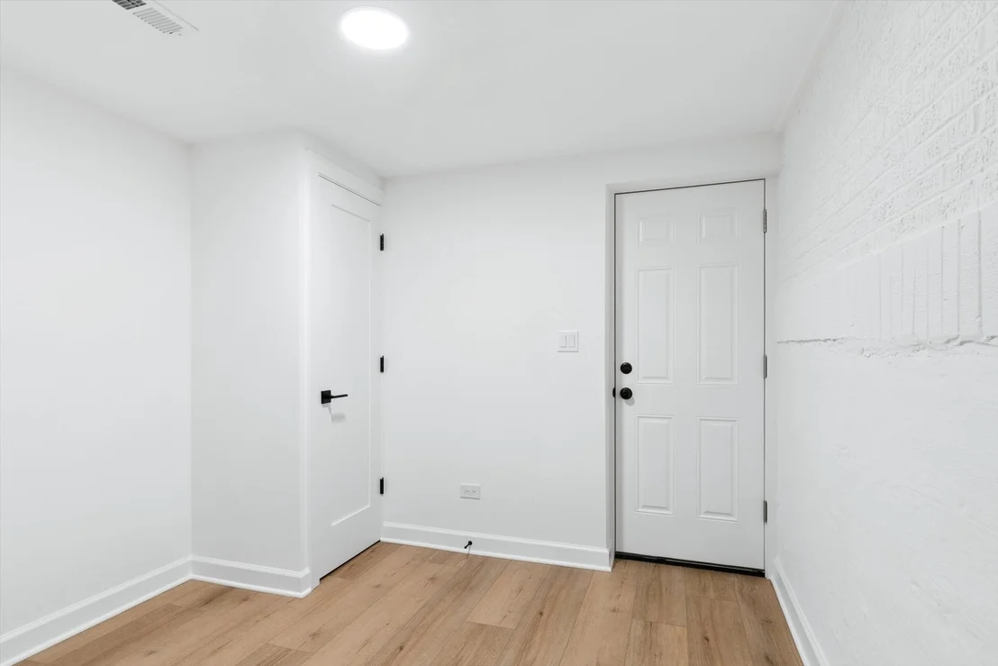 Photo of 354 Lionel Road