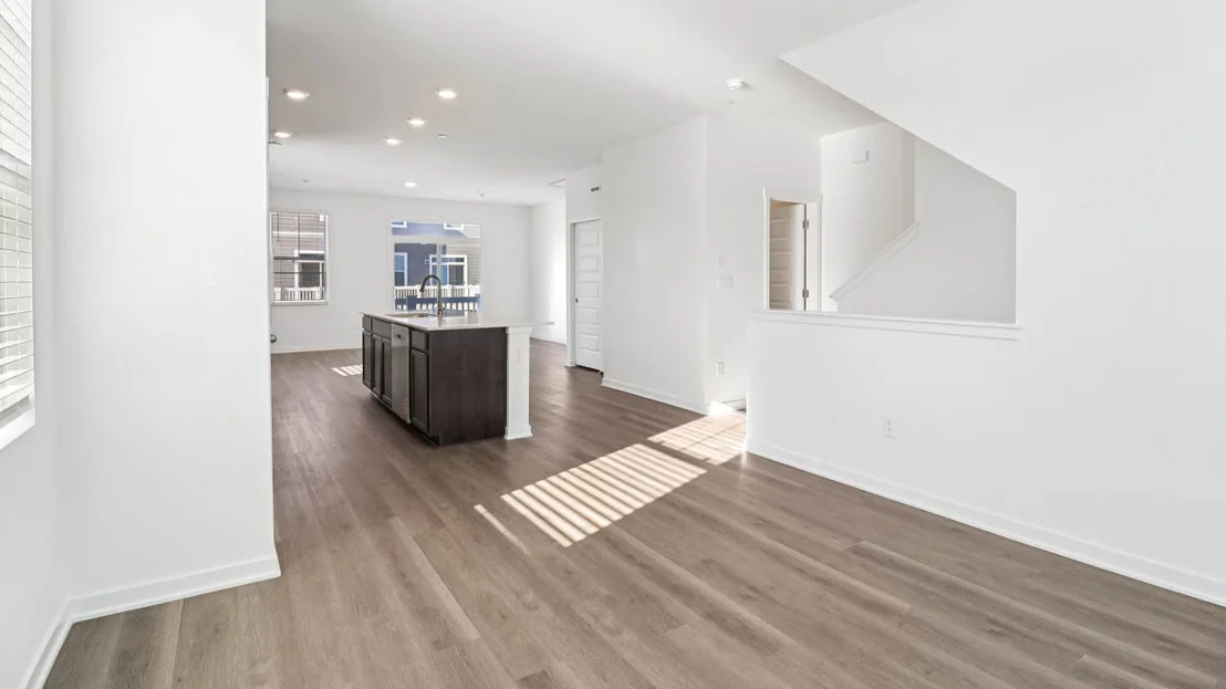 Photo of 1313 Foxglove Drive