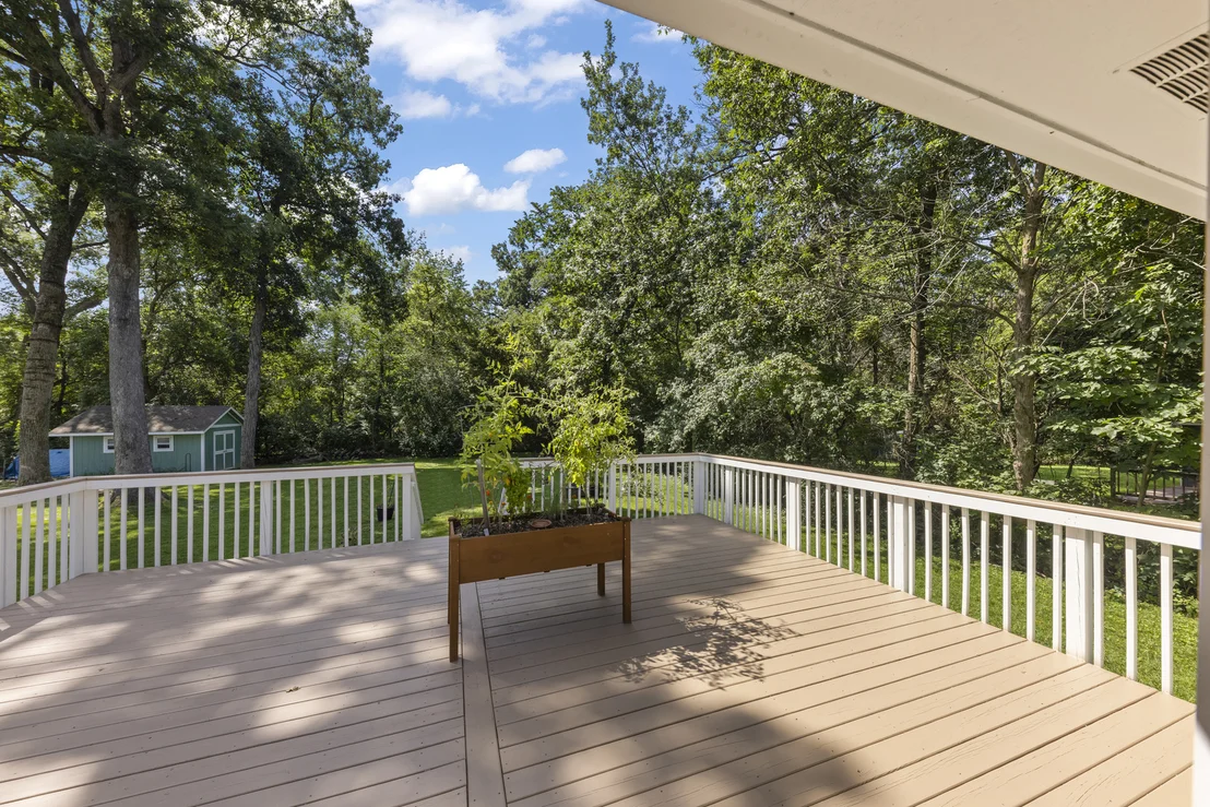 Photo of 43W753 Oakleaf Drive