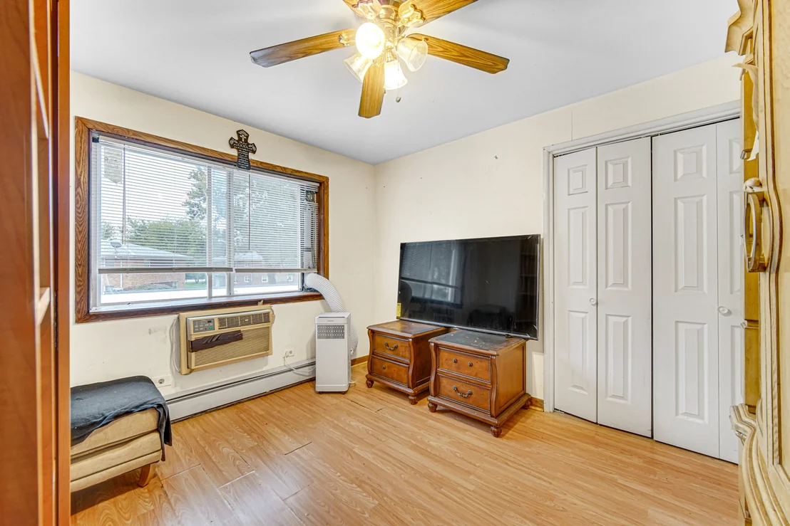 Photo of Unit 7 at 903 Elder Road