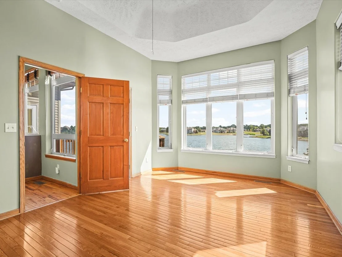 Photo of Unit 0 at 3729 Lakeview Drive