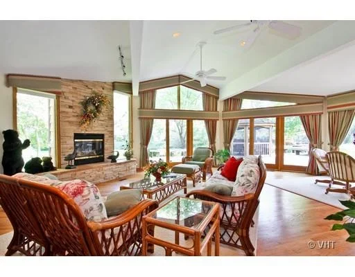 Photo of 2615 Longmeadow Drive