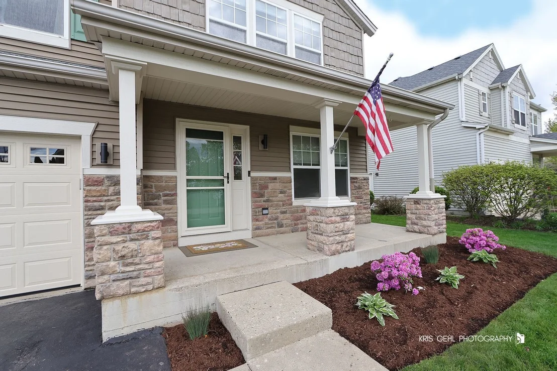 Photo of 992 Mackenzie Drive