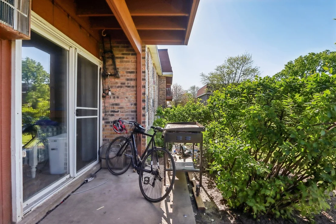 Photo of Unit 103 at 600 MESA Drive