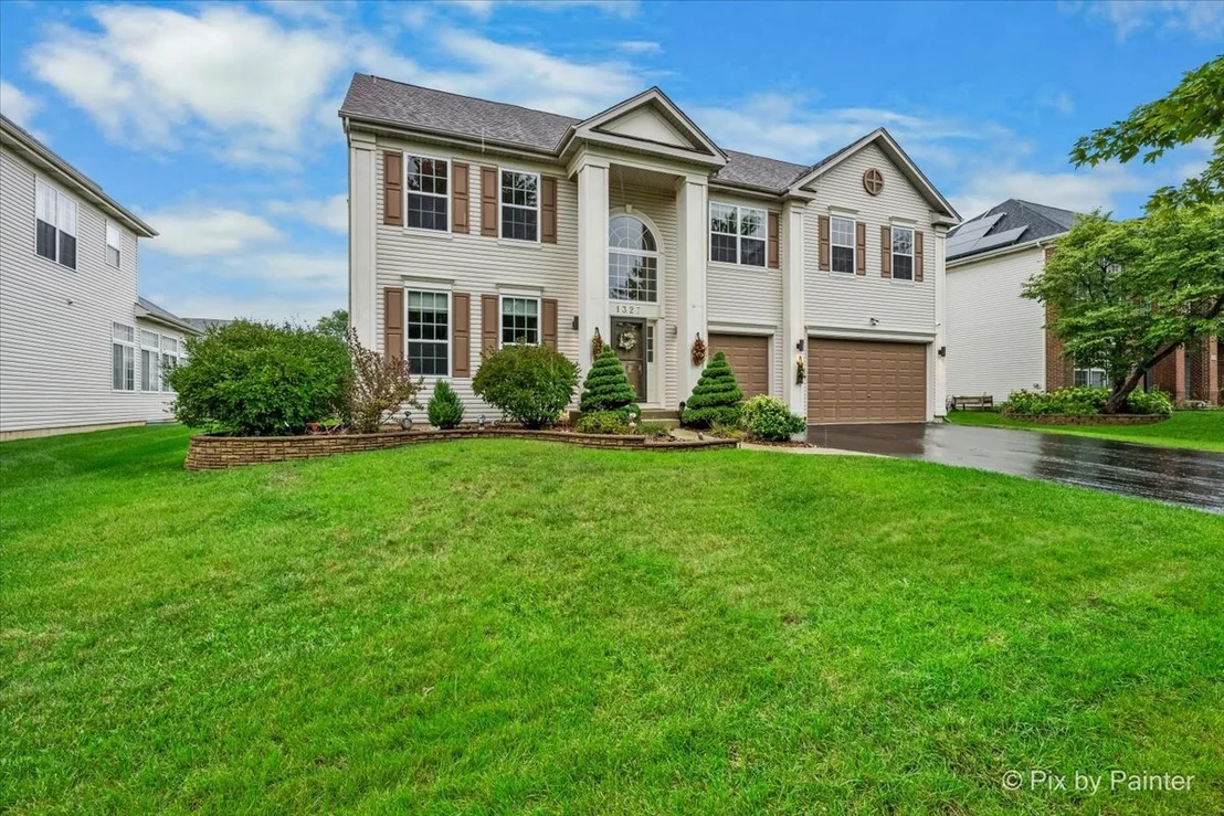 Photo of 1327 Palisades Drive