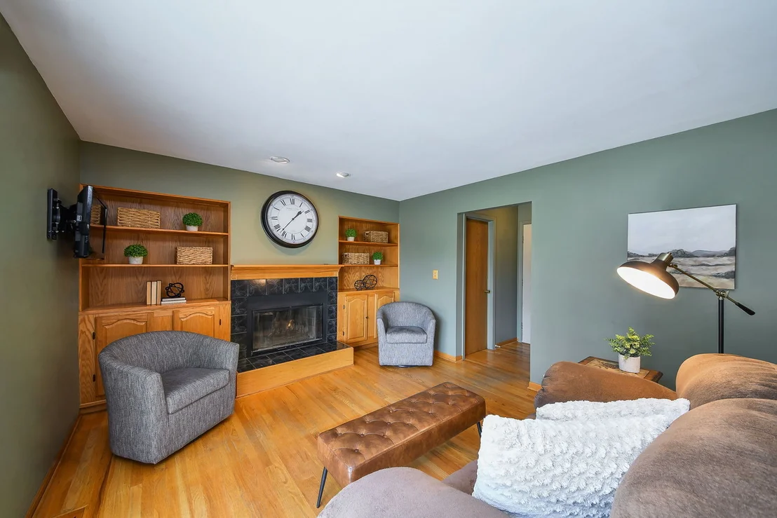 Photo of 102 Juniper Drive
