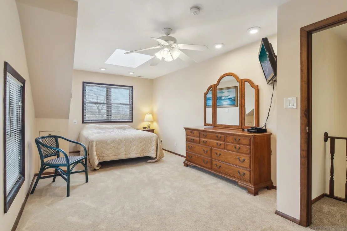 Photo of 6910 Eleanor Place