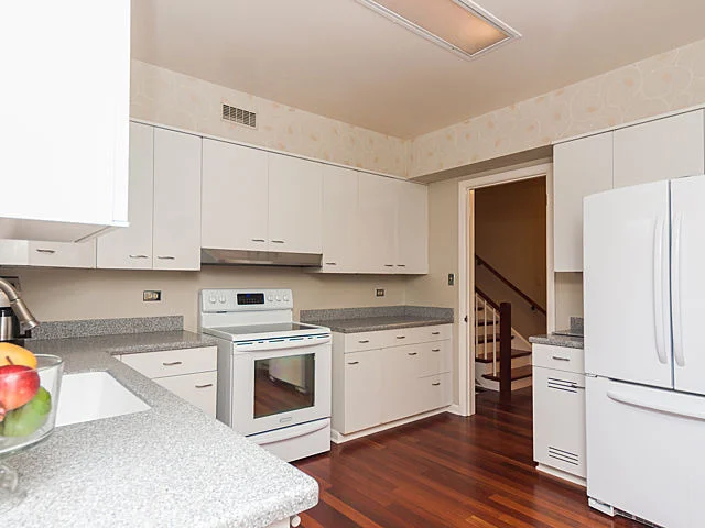 Photo of 446 HIGHCREST Drive