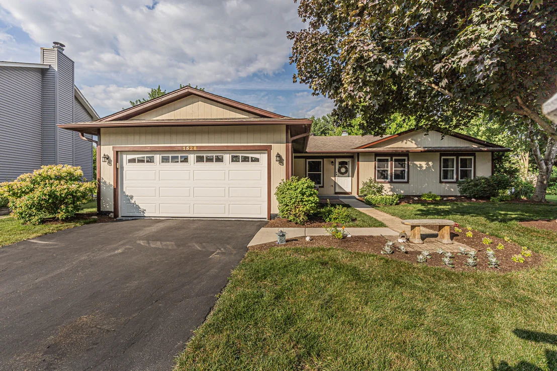 Photo of 1526 Sycamore Lane