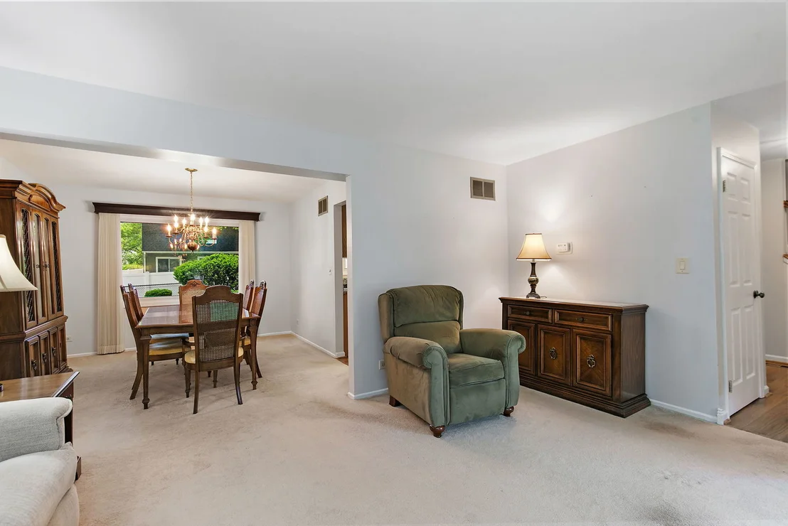 Photo of 209 Briarheath Lane
