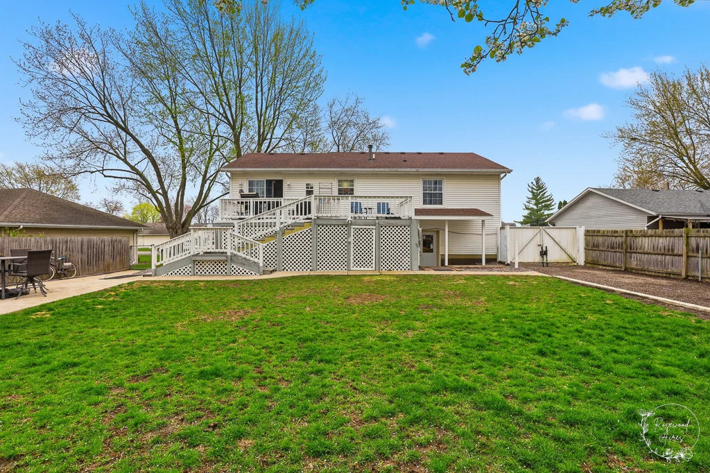 Photo of 209 Meadows Road S