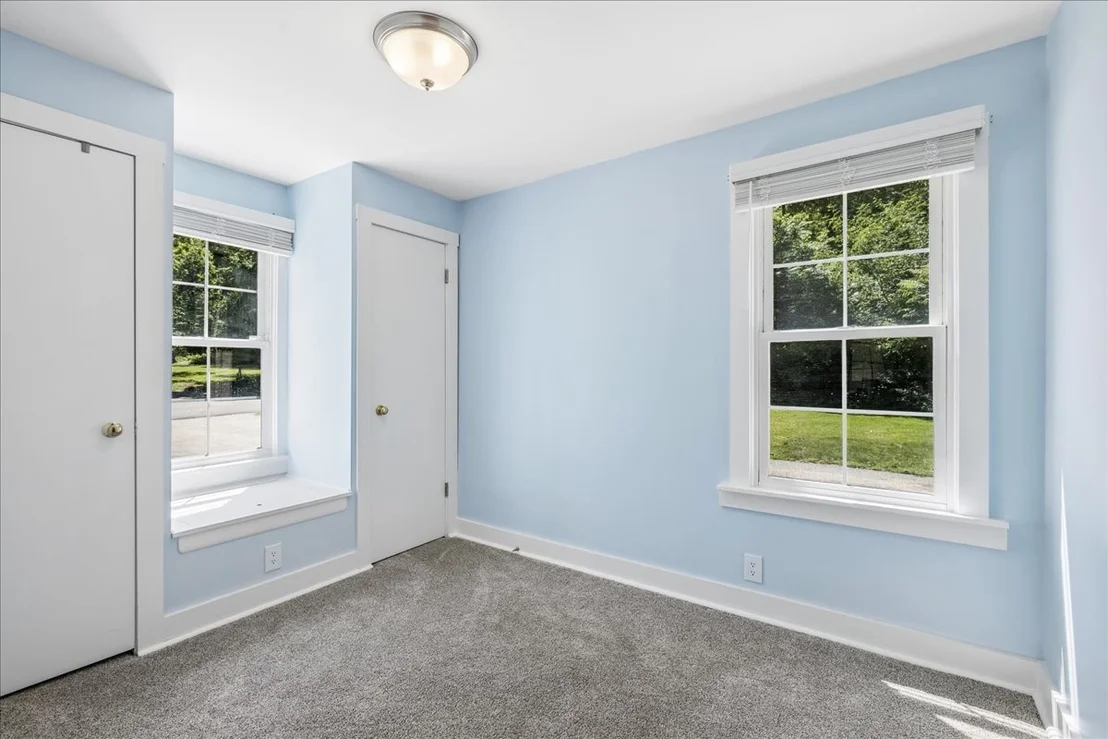 Photo of 116 Valley Drive