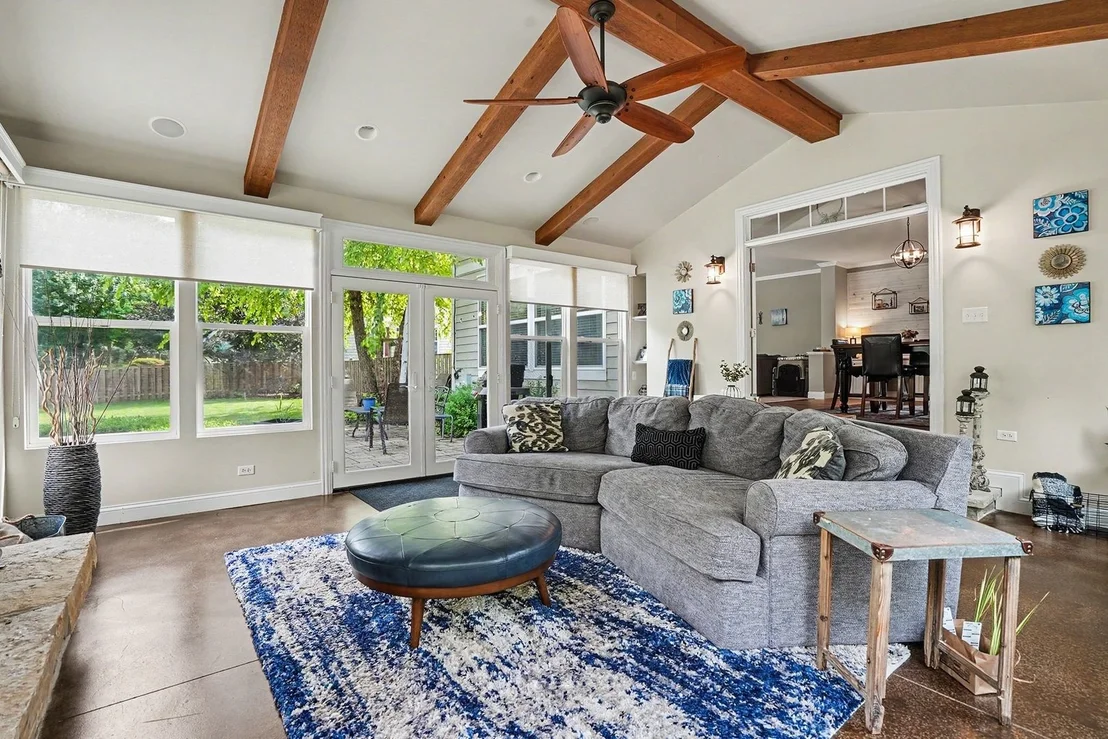 Photo of 2989 Wagon Road