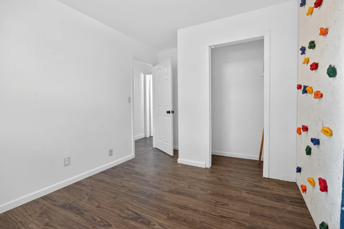Photo of 1411 Dillon Drive