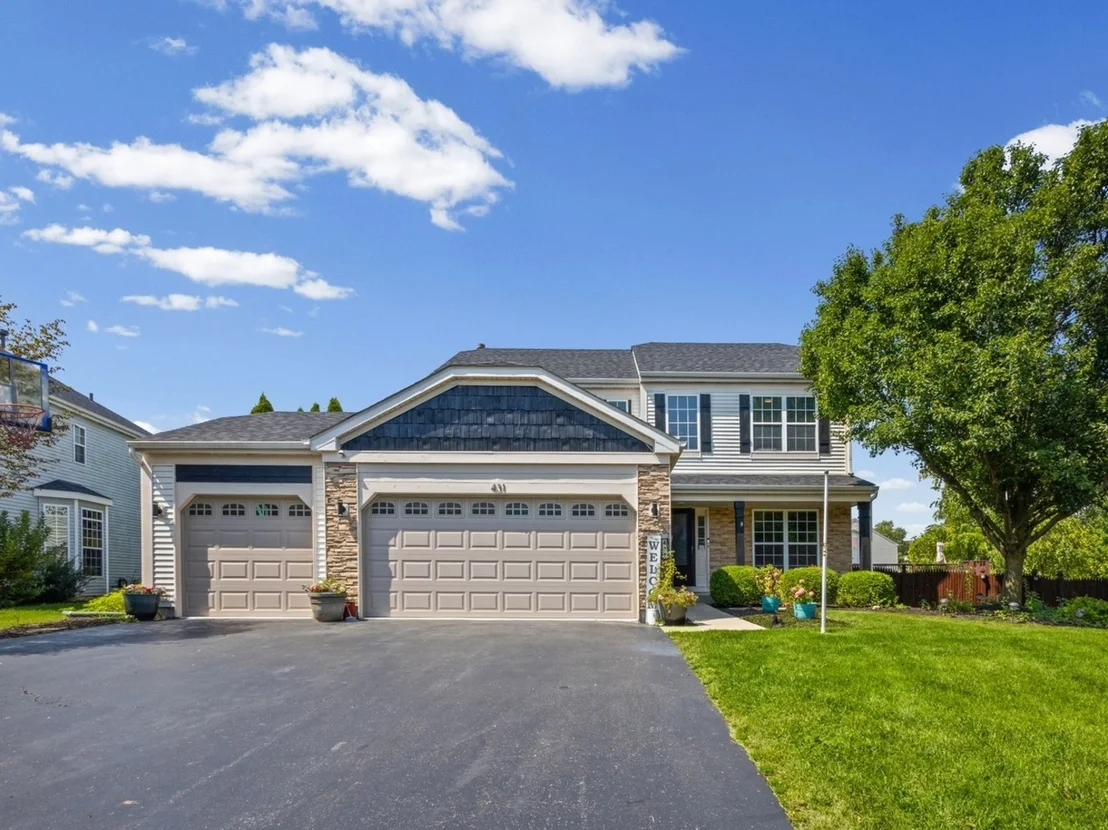 Photo of 431 Cardinal Lane