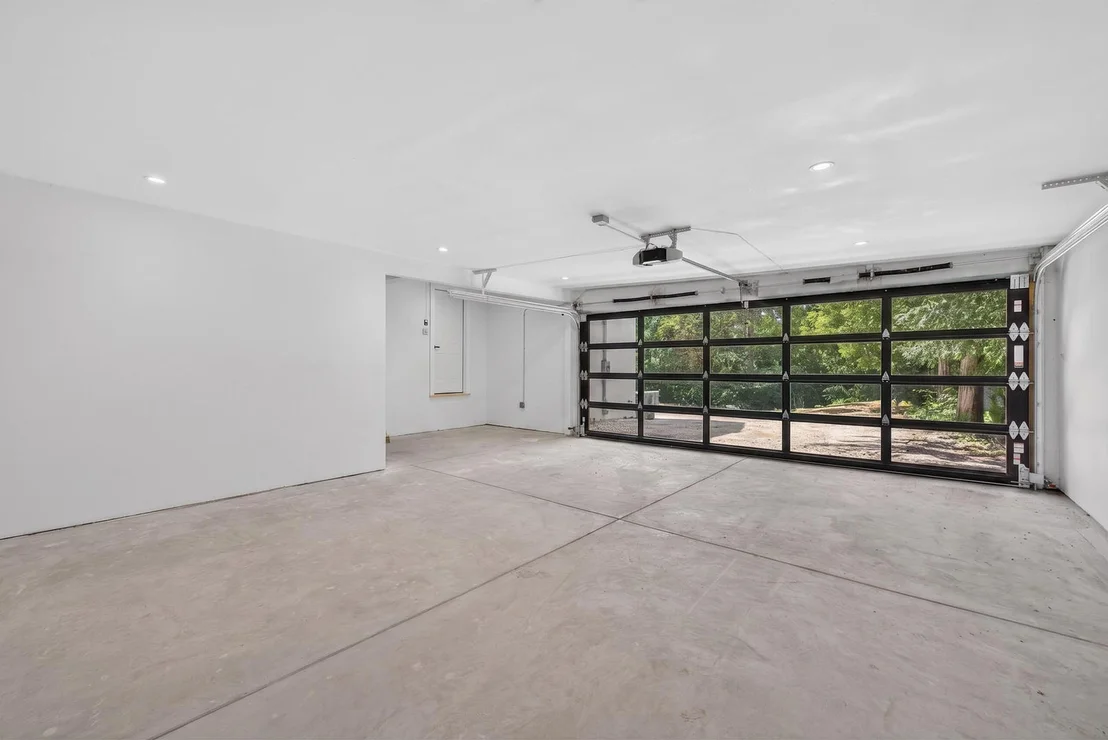 Photo of 35231 N Wilson Road