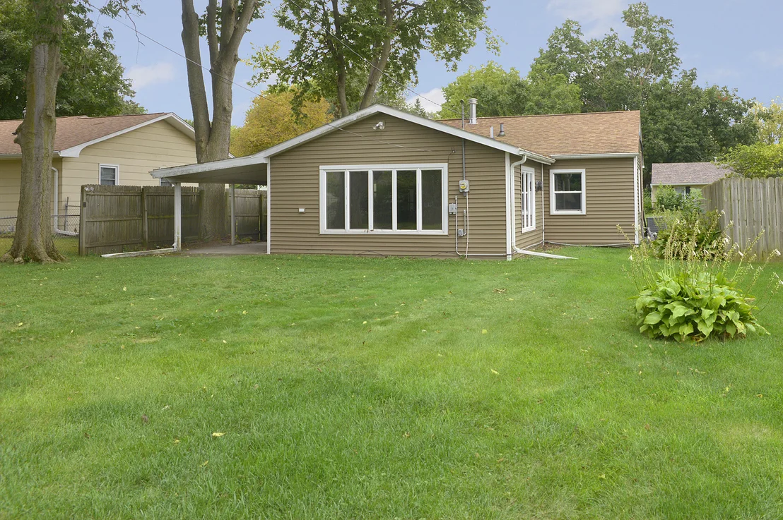 Photo of 1114 Bergen Avenue