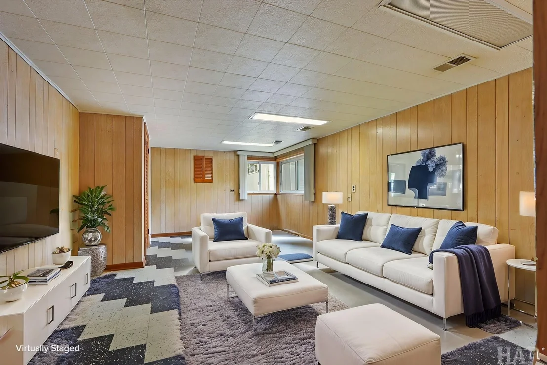 Photo of 412 Warren Road