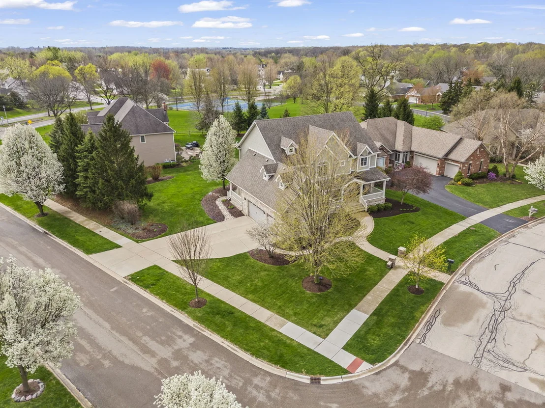 Photo of 671 SHEFFIELD Circle