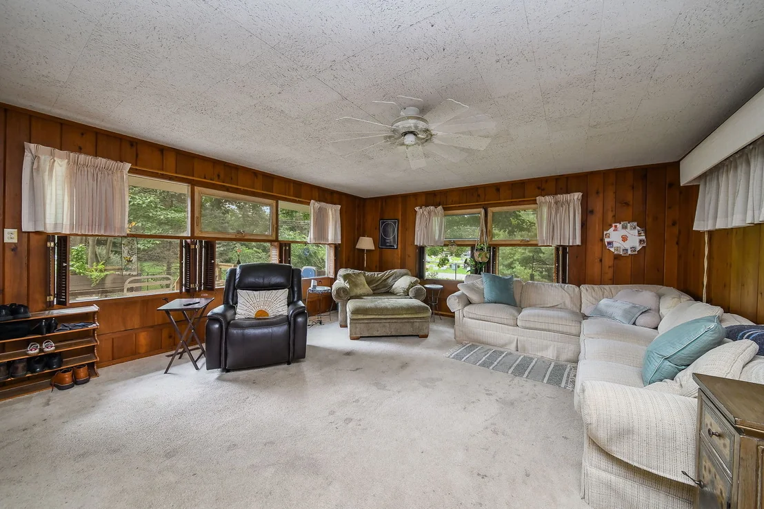 Photo of 324 W Elm Street
