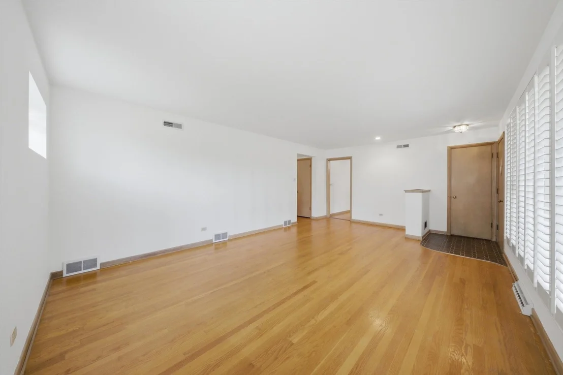 Photo of 2912 Old Glenview Road