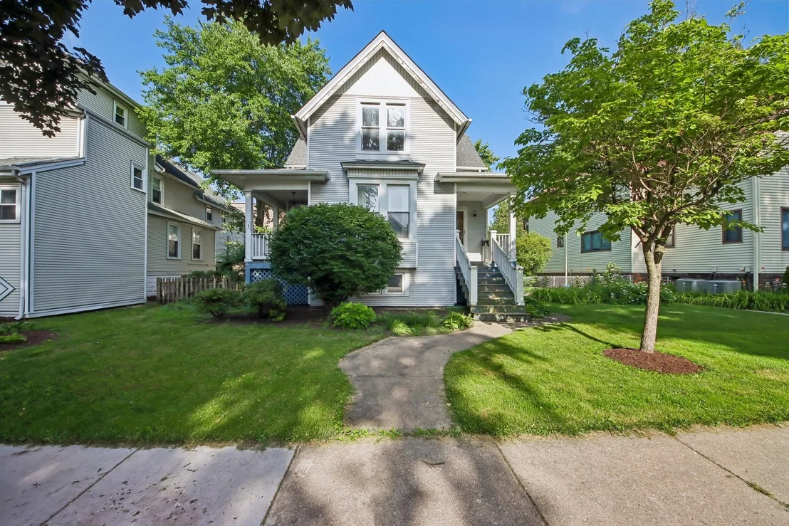 Photo of 537 Ferdinand Avenue