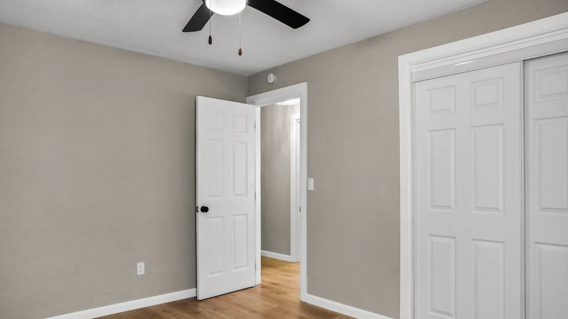 Photo of 1419 Cambridge Drive
