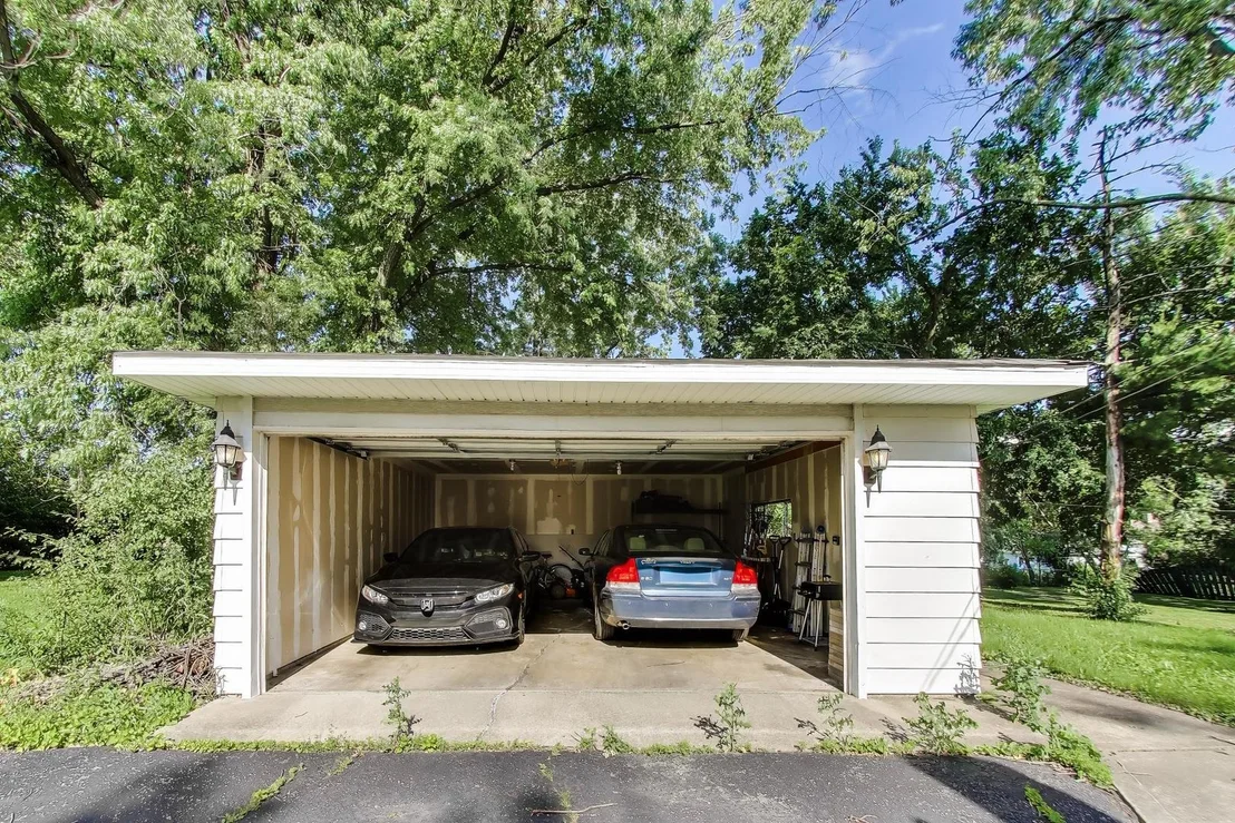Photo of 249 Sunrise Avenue