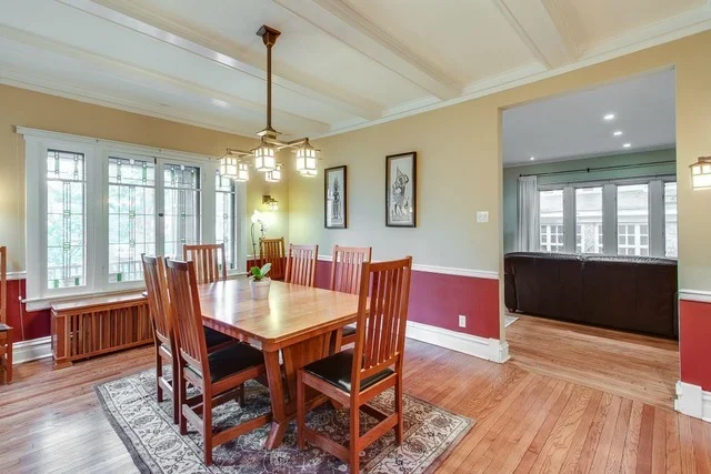 Photo of 2505 PARK Place