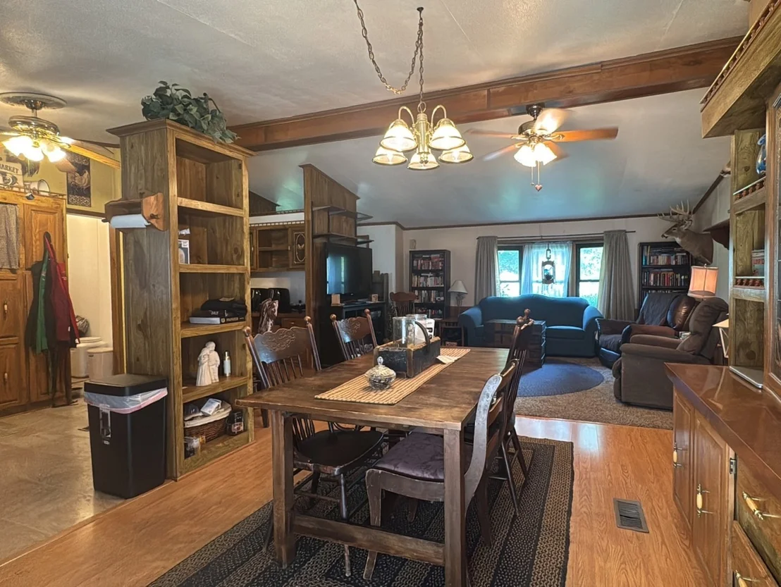Photo of 403 E Byron Street