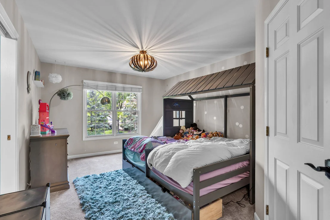 Photo of 1315 Dunrobin Road