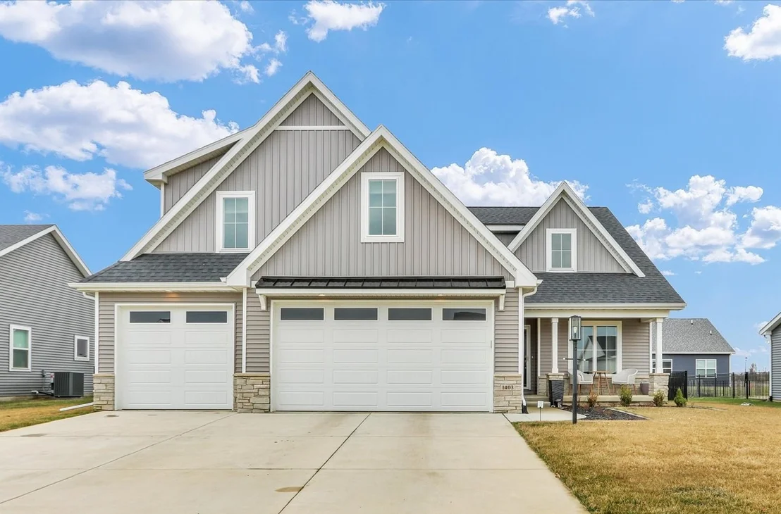 Photo of 1403 Winterberry Road