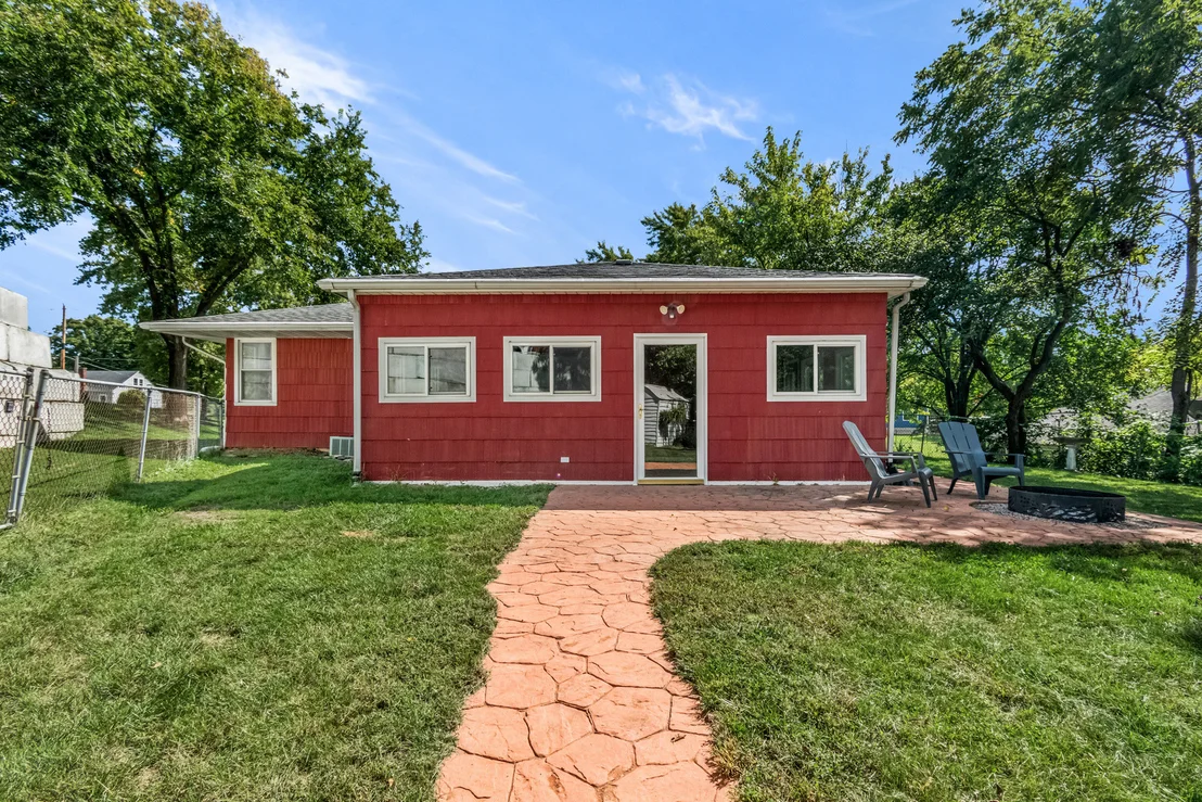 Photo of 804 Bratton Avenue