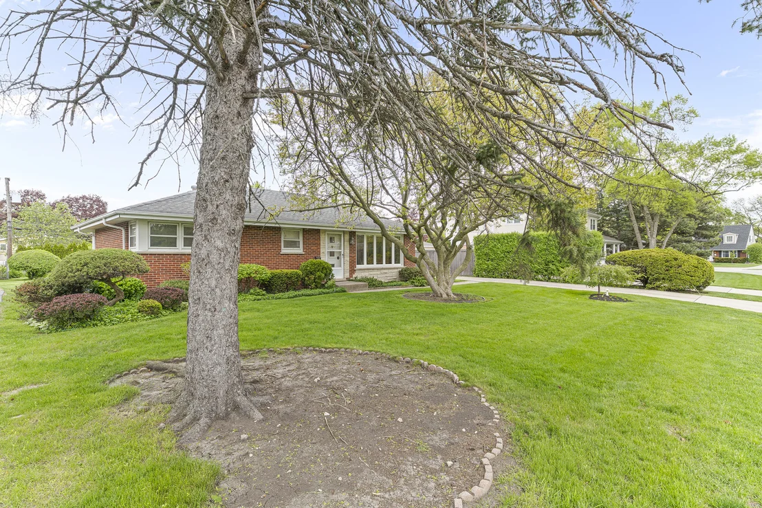 Photo of 2232 Covert Road