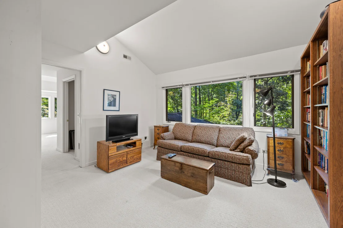 Photo of 2975 Arrowwood Trail