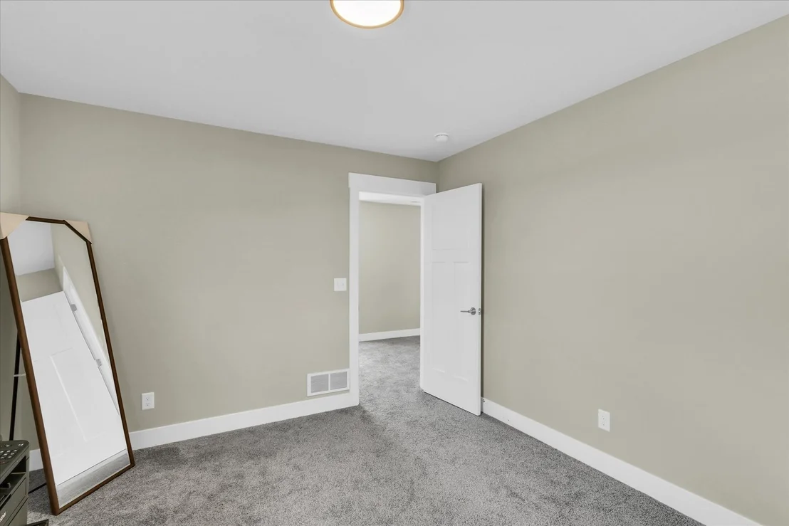Photo of 1403 Winterberry Road